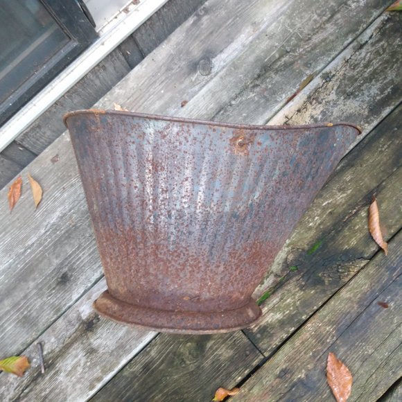 Antique Metal Ash Coal Bucket Planter Rustic Decor Farmhouse Primitive - Picture 3 of 10